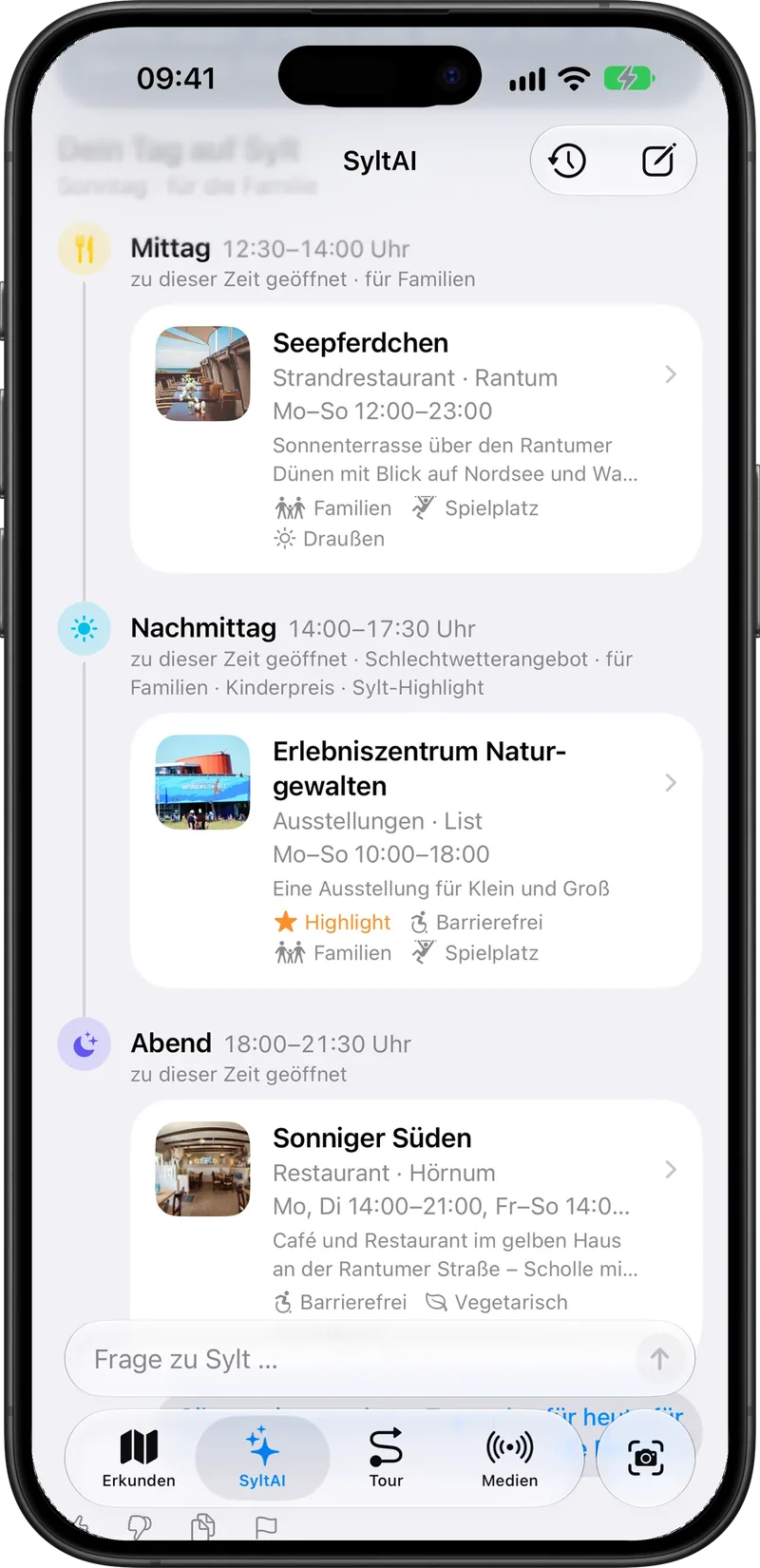 Tagesplan von SyltAI mit einem Restaurant am Mittag, dem Erlebniszentrum Naturgewalten am Nachmittag und einem Restaurant am Abend